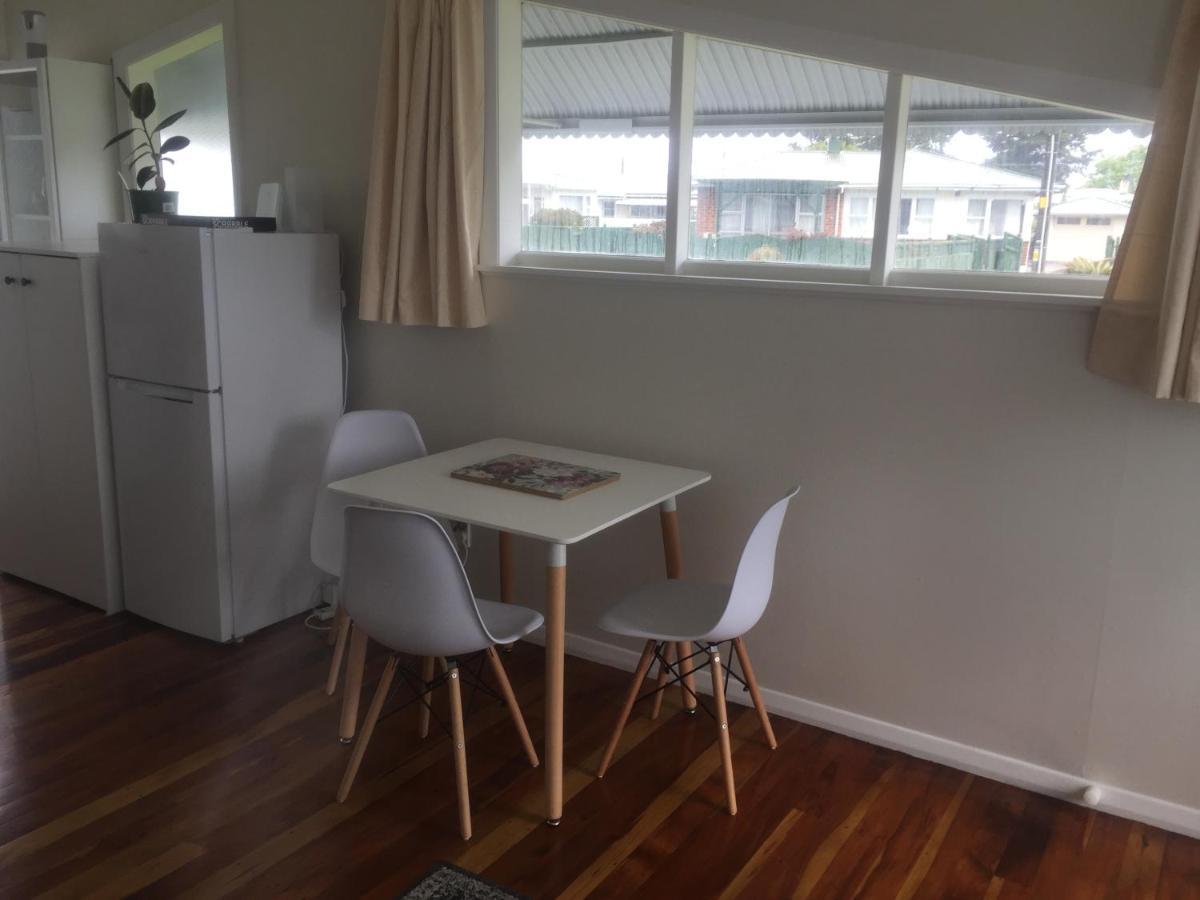 נאפייר Cherry Blossom Apartment מראה חיצוני תמונה